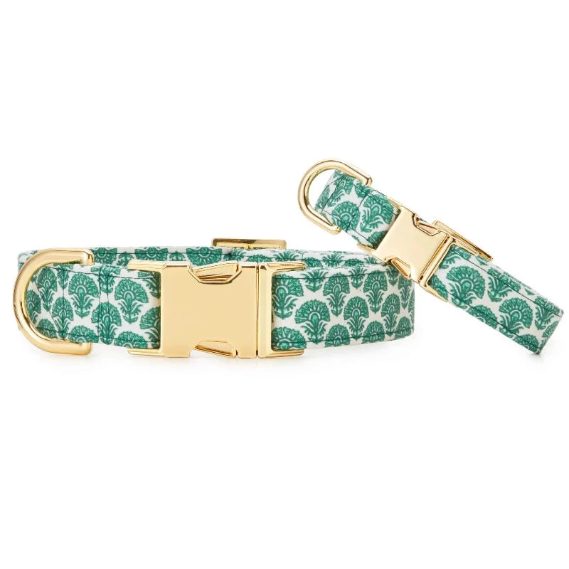 green flower print dog collar