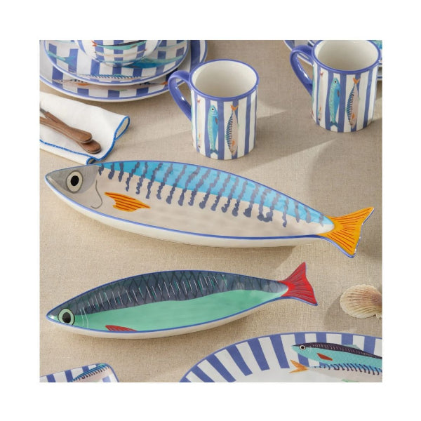 Colorful fish plates