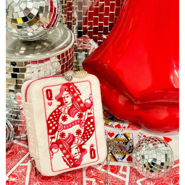 Queen of hearts jewelry travel case 