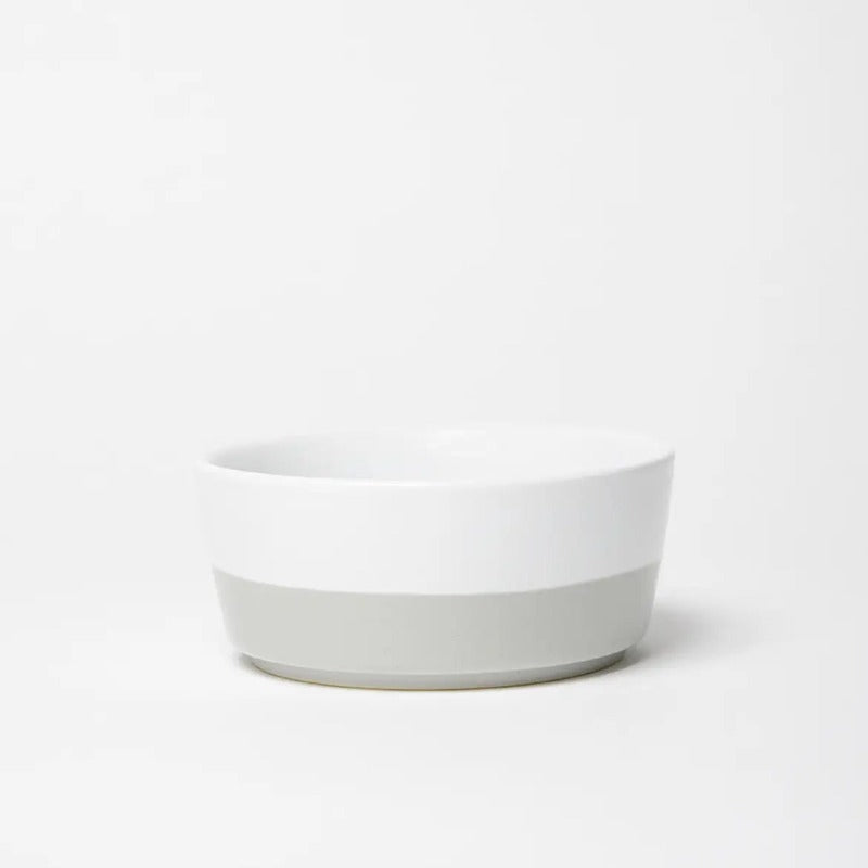 gray and white ceramic dog bowl